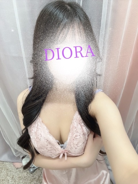 片瀬みれい